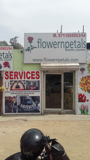 Flower N Petals - Florist & Cake Shop, Dharm Marg, Orchid Island, Sector 51, Shamshpur, Haryana 122003, India, Florist, state HR