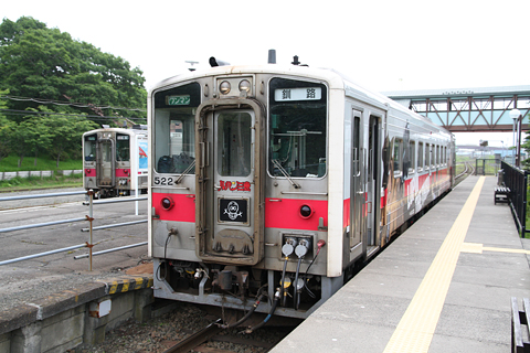 JR北海道　キハ54　522　ルパン三世ラッピングトレイン　厚岸駅にて