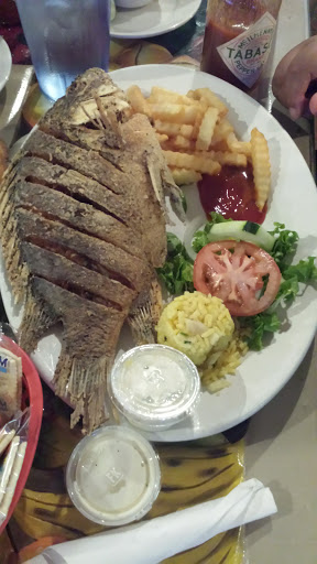 Restaurant «Camaron Pelado Seafood Grill», reviews and photos, 2918 W Commerce St, San Antonio, TX 78207, USA