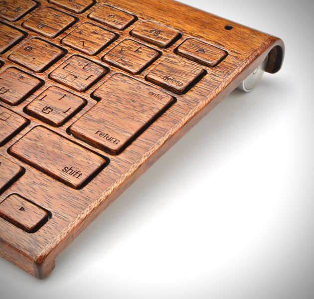 ＊指尖上滑順的觸感：Lazerwood 木質鍵盤！ 2