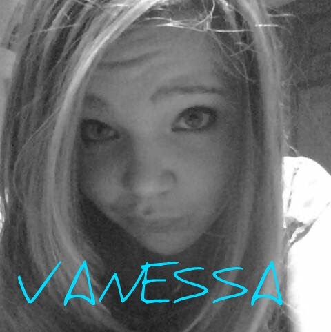 Vanessa Styles Photo 18