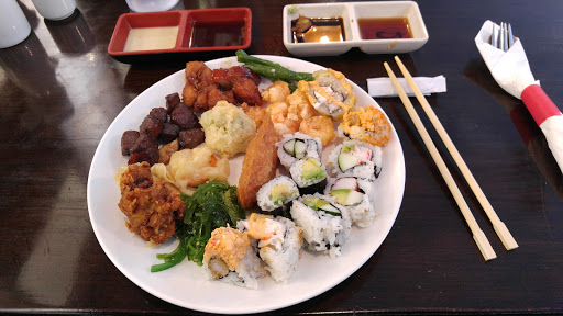 Japanese Restaurant «Tokyo Bay Japanese Buffet», reviews and photos, 925 Holcomb Bridge Rd, Roswell, GA 30076, USA