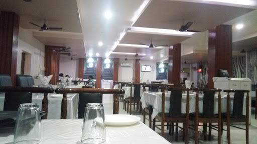 Kaveri Restaurant, State Highway 48, Sutapatti, Pokhraira, Muzaffarpur, Bihar 842001, India, Conference_Centre, state BR