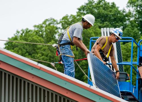 Read The 4 Solar Trends That Will Shape The Rooftop Solar Industry In 2014
