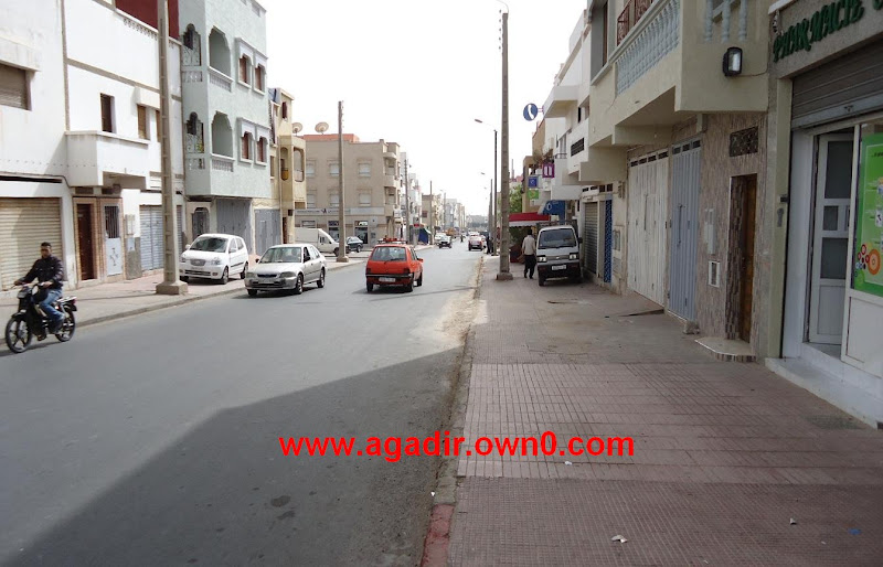 شارع عبد العزيز الماسي حي ليزاميكال بمدينة اكادير DSC02095