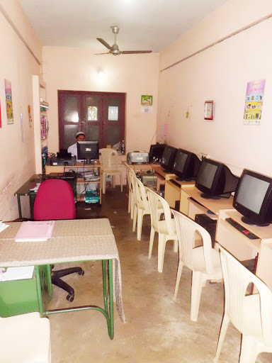 Info World Computer Education, 1st Floor, G.S.Building, Big Bazaar Street, Swamimalai - 612 302., SH 22, Swamimalai, Alavandipuram, Tamil Nadu 612302, India, Computer_Software_Shop, state TN