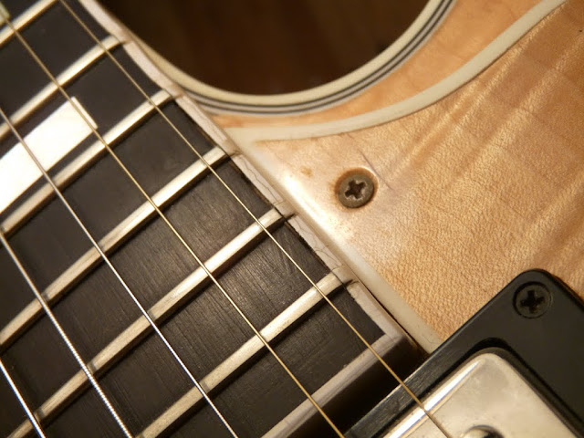 Устранение неполадок грифа гитары