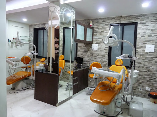 Smilekraft - Maxillofacial Surgery and Dental Hospital, 66/1 Ashish Apartments, Opposite Anand Ashram Hotel,, Abhyankar Marg, Dhantoli, Nagpur, Maharashtra 440012, India, Plastic_Surgeon, state MH