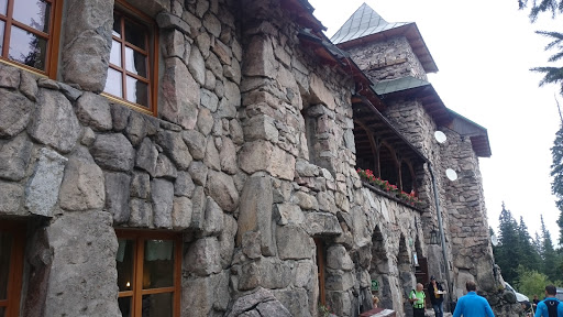PTTK shelter "Murowaniec" on Gasienicowa