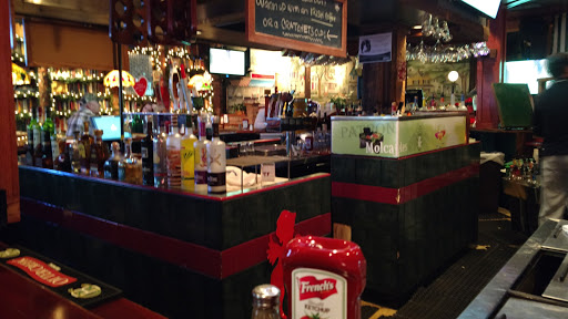 Bar & Grill «Court Jester Restaurant», reviews and photos, 1077 NJ-34 a, Aberdeen Township, NJ 07747, USA