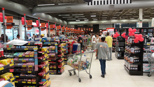 Supermercados Pague Menos, Av. Dona Renata, 1075 - Vila Michelin, Araras - SP, 13600-001, Brasil, Supermercado, estado São Paulo