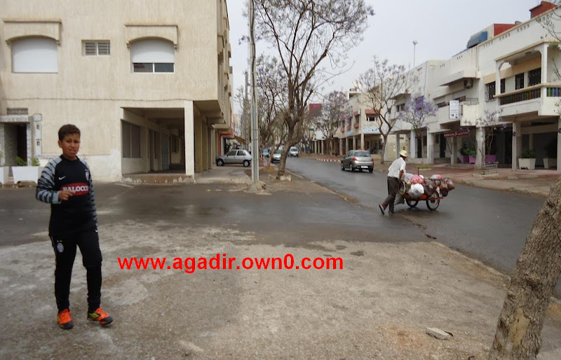 شارع سليمان الروداني حي الموظفين بمدينة اكادير DSC02140