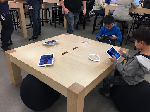 Apple Burlington
