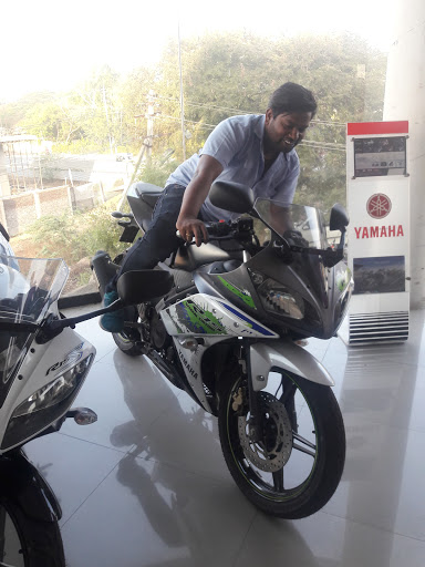 Shripal Traders Yamaha, Soni - Sangli Rd, Ghanshyam Nagar, Kala Nagar, Sangli, Maharashtra 416416, India, Motorbike_Shop, state MH