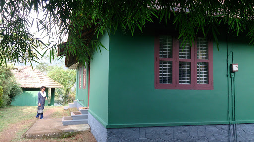 Chaliyar Palm Ghats Resort, Kakkadampoyil, Kozhippara Rd, Kerala 673604, India, Resort, state KL