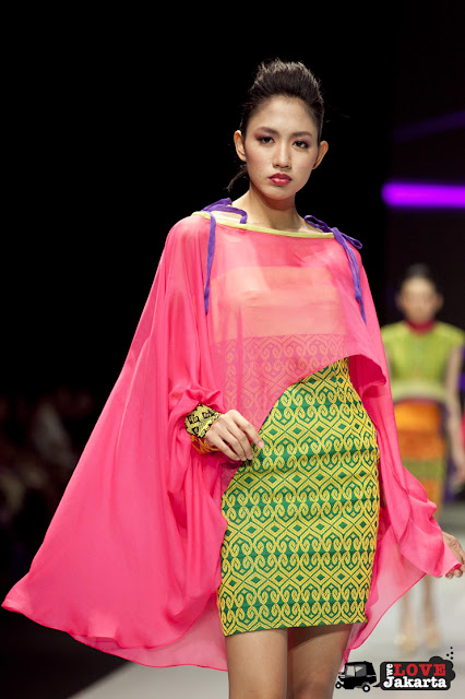 Uke Toegimin _Moven Movement_Indonesia Fashion Week 2013_JCC Senayan_Jakarta