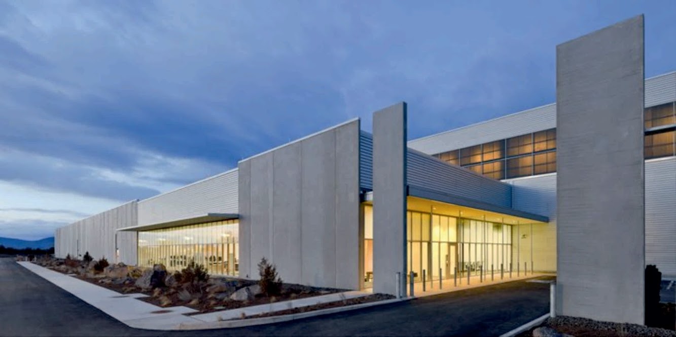 219 Se Knowledge St, Prineville, Oregon 97754, Stati Uniti d'America: Facebook Data Center by Sheehan Partners