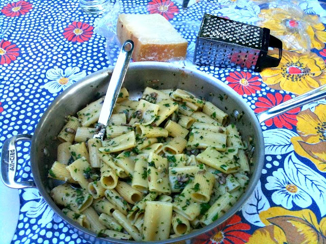Rigatoni with Diced Zucchini, Mushrooms, and Anchovy