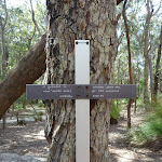 Memorial at Chinamans Gully (314528)