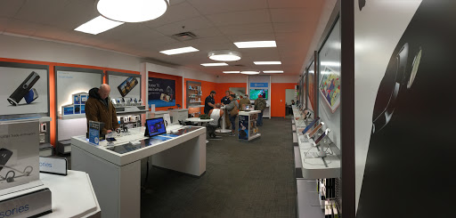 Cell Phone Store «AT&T Authorized Retailer», reviews and photos, 189 Adam Shepherd Pkwy #9, Shepherdsville, KY 40165, USA