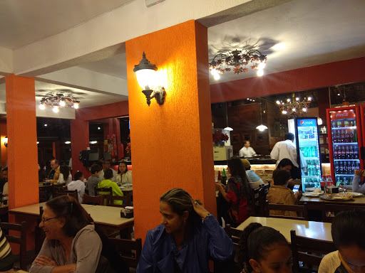 Restaurante e Pizzaria Tia Penha, Rua Contagem, 1760 - Santa Ines, Belo Horizonte - MG, 31080-055, Brasil, Pizzaria, estado Minas Gerais