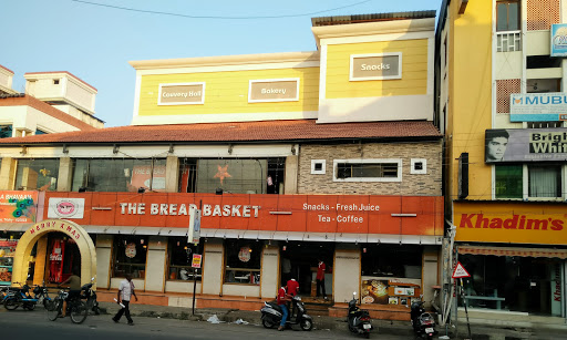Bread Basket, MS Mani Rd, Thillai Nagar, Tiruchirappalli, Tamil Nadu 620018, India, Dessert_Restaurant, state TN