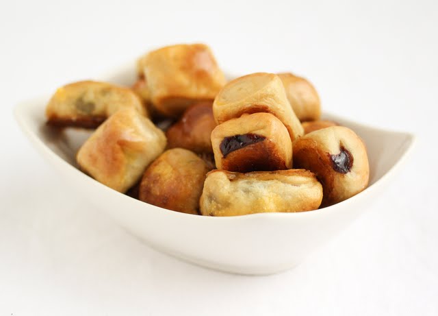 photo of a bowl of Nutella Filled Pretzel Bites