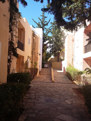 Candia Park Village