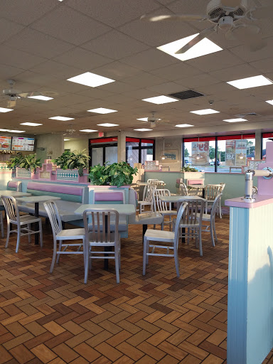 Fast Food Restaurant «Burger King», reviews and photos, 18234 Maugans Ave, Hagerstown, MD 21740, USA