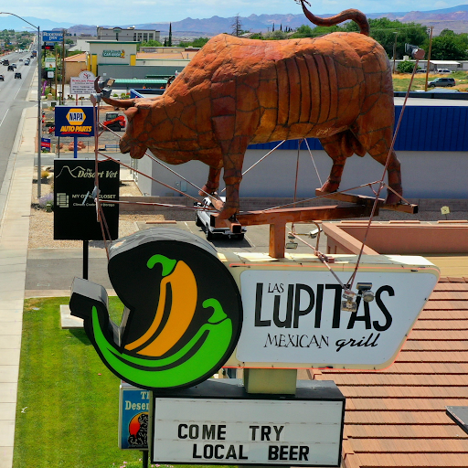 Las Lupitas Mexican Grill logo