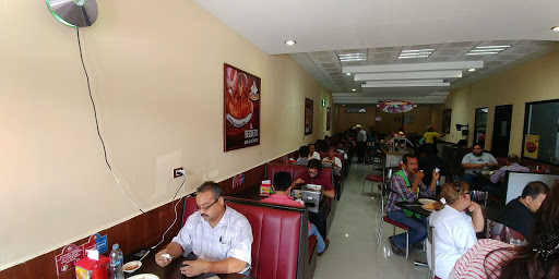 Pollo Feliz, Km. 11, Carr. Monterrey - Saltillo, Capellanía, 25903 Ramos Arizpe, Coah., México, Restaurante especializado en pollo | COAH
