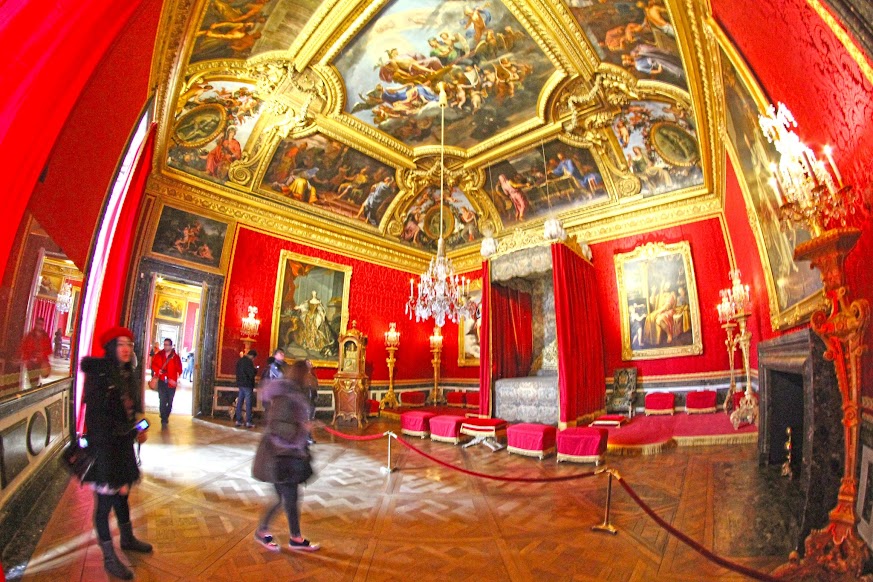 Visitar o Palácio de VERSALHES a partir de Paris (e deixar-se encantar pela vida na corte) | França
