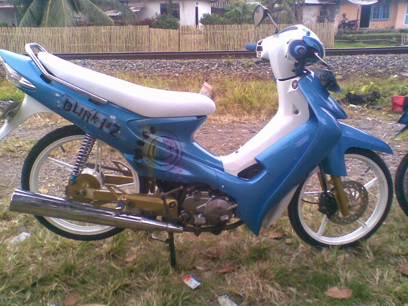 modifikasi motor smash tahun 2005