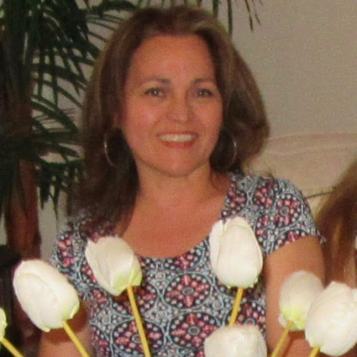 Martha Cantillo