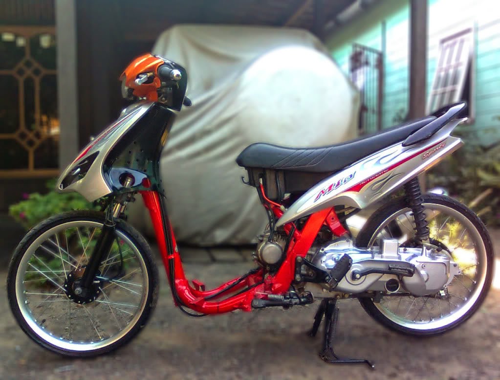 Vario 125 Modifikasi Pelek 17