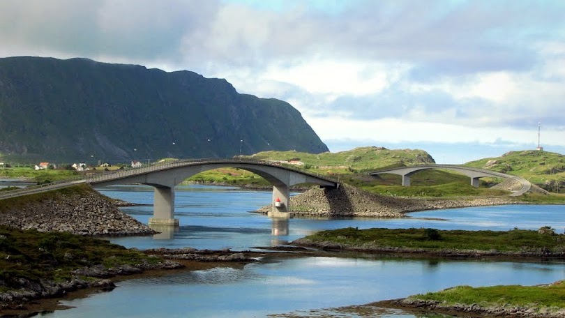Moskenesøya & Flakstadøya
