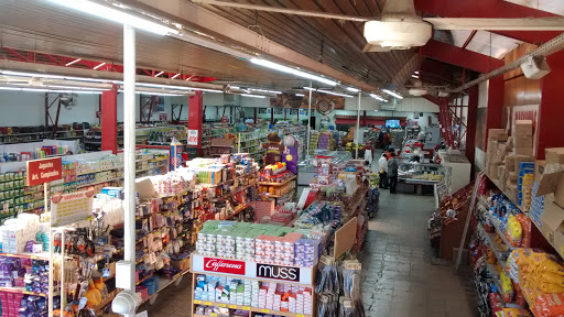 Supermercado Bascuñan S.A., Arturo Prat 1110, Linares, VII Región, Chile, Tienda de alimentos | Maule