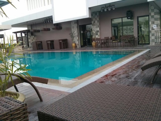 Prime Asia Hotel
