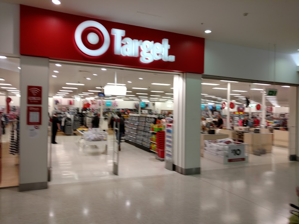 Target магазин одежды. Ev target. English CNR. Target address