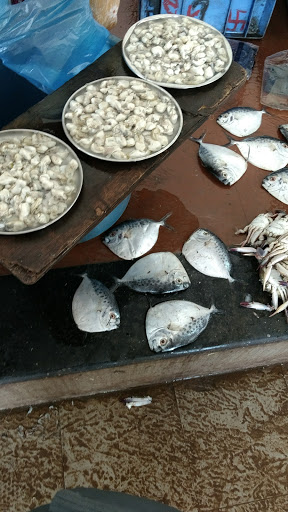 Mapusa Fish Market, Municipal Complex, Anjuna Mapusa Rd, Mapusa, Goa 403507, India, Seafood_Market, state GA