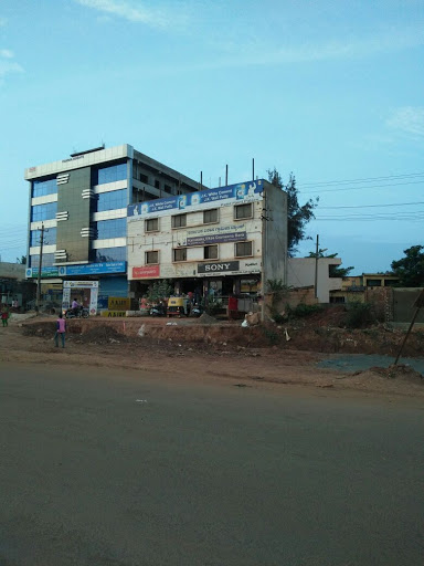Karnataka Vikas Grameen Bank, Hubballi,, Bairidevarkoppa, Hubballi, Karnataka 580025, India, Financial_Institution, state KA