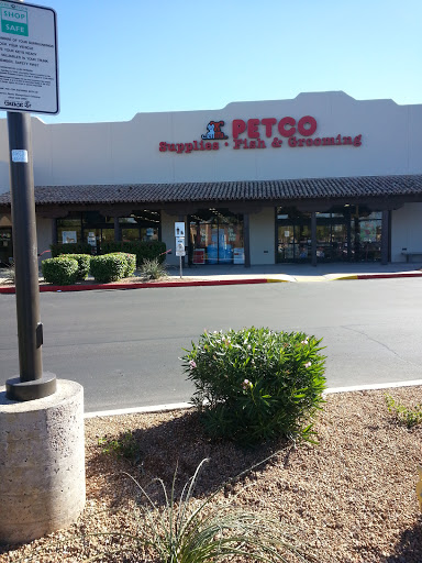 Pet Supply Store «Petco Animal Supplies», reviews and photos, 1835 E Guadalupe Rd #112, Tempe, AZ 85283, USA