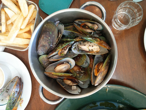 The Mussel Pot Restaurant and Cafe