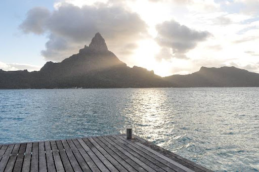20 DE JUNIO DE 2011. DISFRUTANDO EL OVERWATER DE BORA BORA - HONEYMOON EN POLINESIA FRANCESA (9)