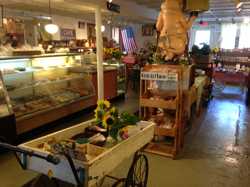 Farm «The Shops at Jones Farm», reviews and photos, 190 Angola Rd, Cornwall, NY 12518, USA