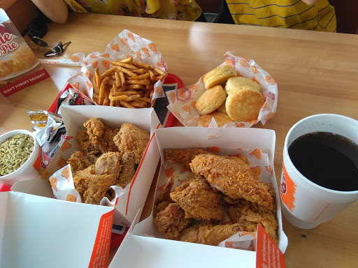 Chicken Restaurant «Popeyes Louisiana Kitchen», reviews and photos, 910 W Bloomington Rd, Champaign, IL 61821, USA