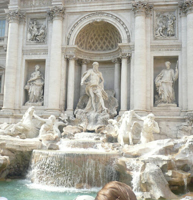 Antica Fontana Di Trevi
