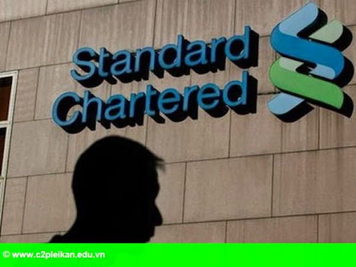 Hình 1: Ngân hàng Standard Chartered sẽ sa thải thêm 2.000 nhân viên 