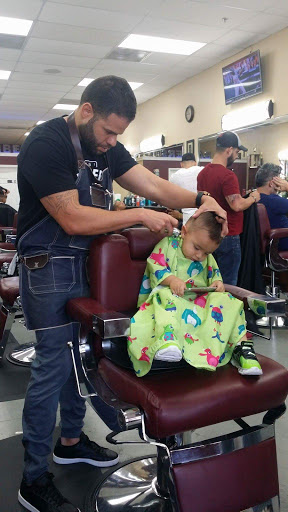 Barber Shop «Classic stylez barbershop», reviews and photos, 18600 NW 87th Ave, Hialeah, FL 33015, USA