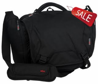 STM Velo Padded Laptop Shoulder Bag with Integrated iPad/Tablet Pocket for 15-Inch MacBooks/Laptops (dp-4004-01)